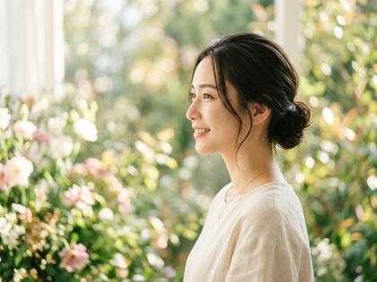 自然光で撮ったきれいめな女性のプロフ写真のイメージ